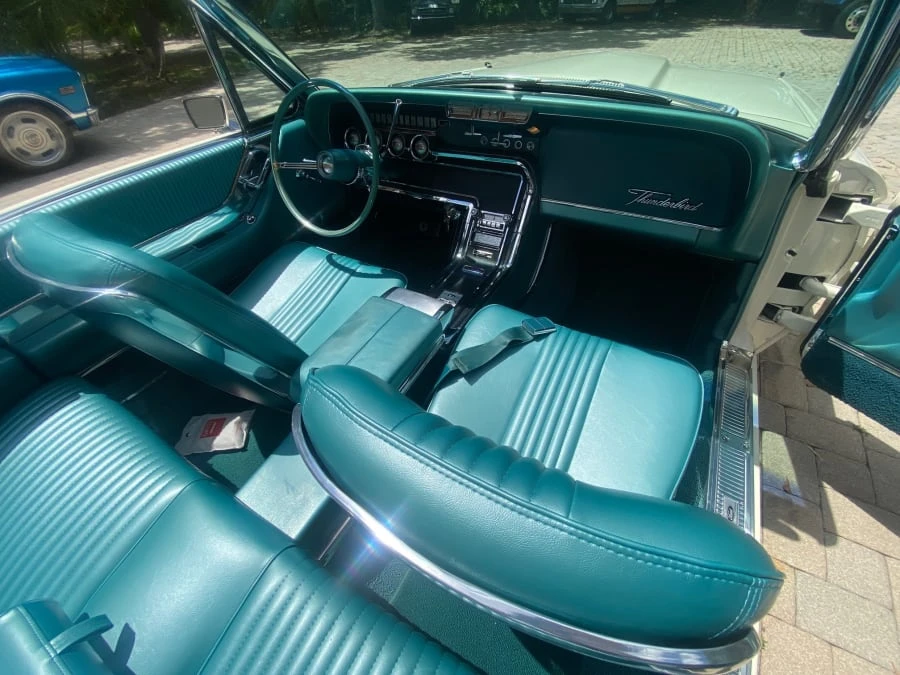 1965 Ford Thunderbird 4th Gen - Image 5 of 30