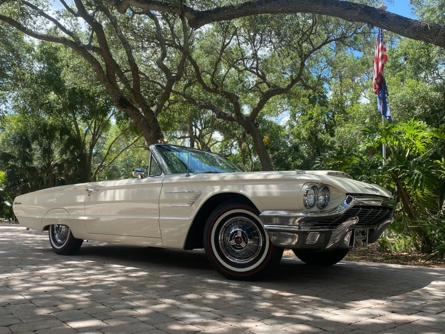 1965 Ford Thunderbird 4th Gen - Image 27 of 30
