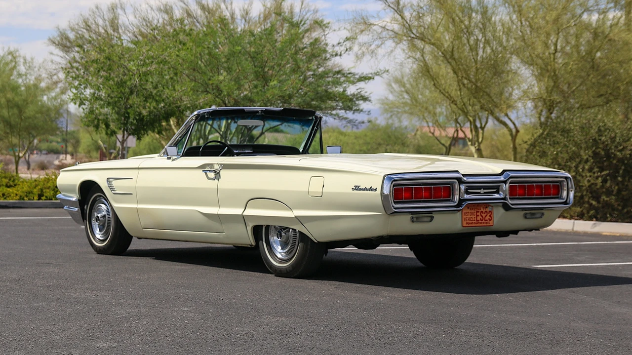 1965 Ford Thunderbird 4th Gen - Image 4 of 31