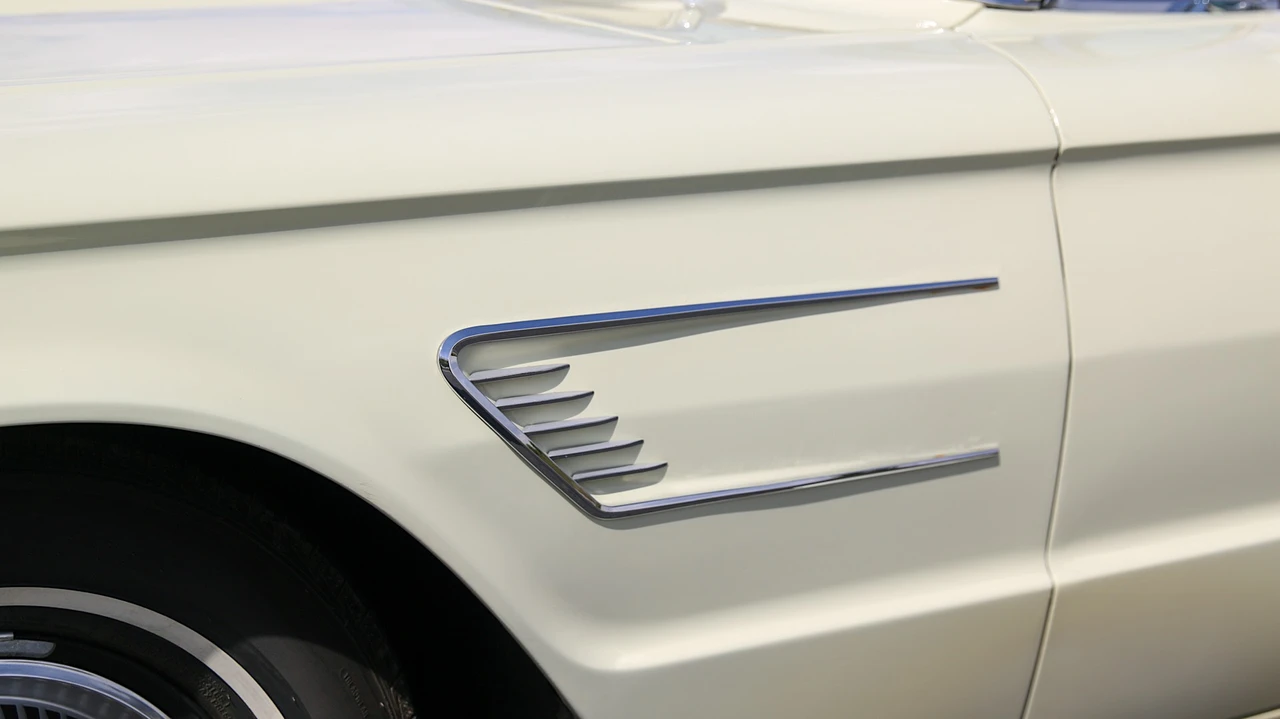 1965 Ford Thunderbird 4th Gen - Image 30 of 31