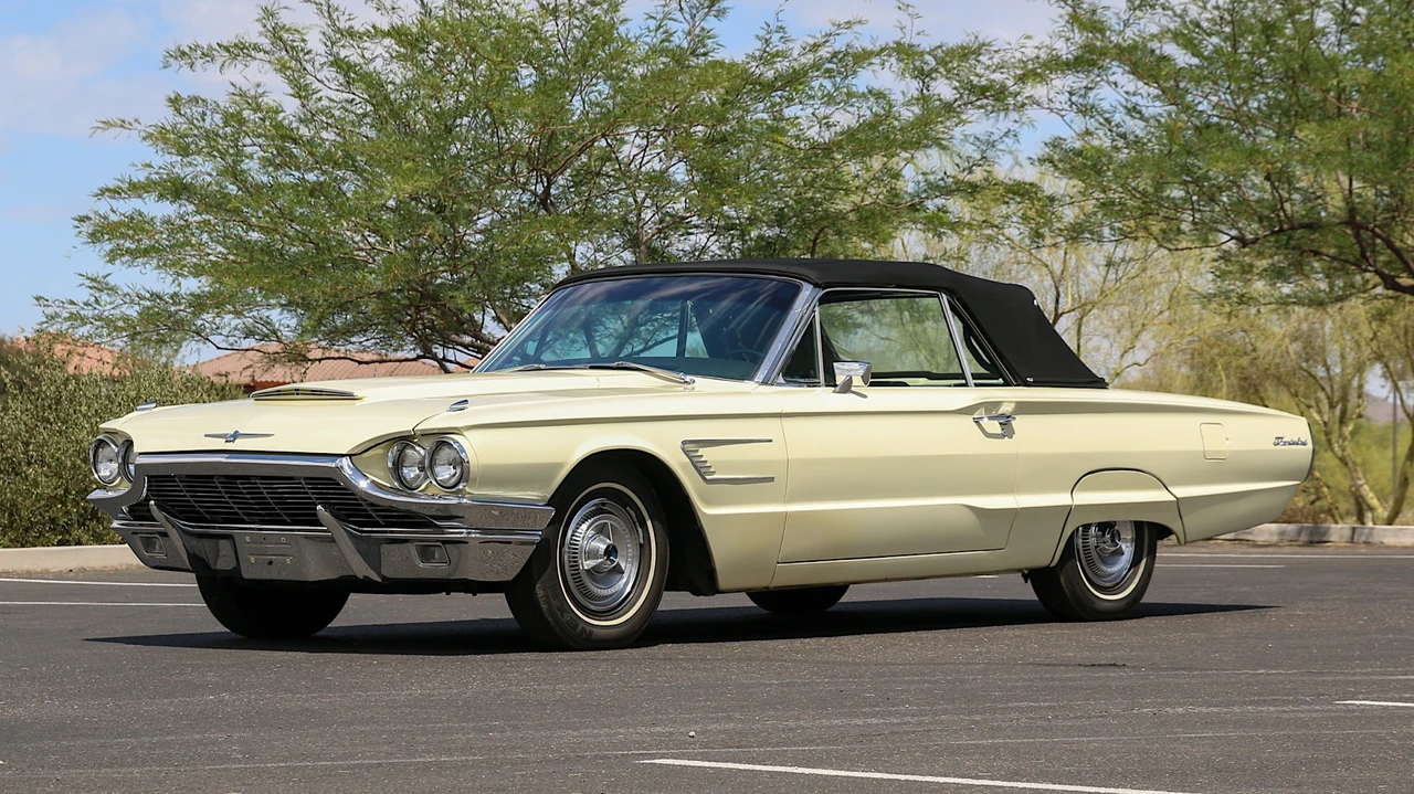 1965 Ford Thunderbird 4th Gen - Image 12 of 31