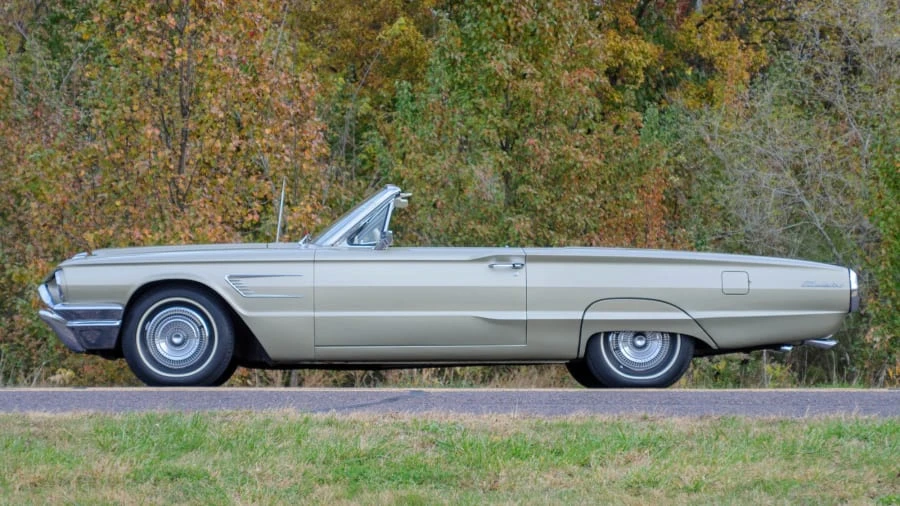 1965 Ford Thunderbird 4th Gen - Image 19 of 22