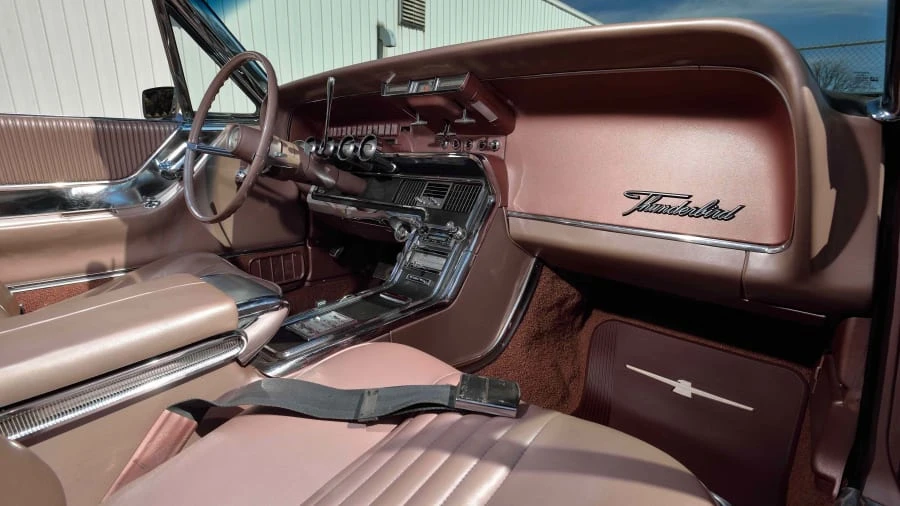 1965 Ford Thunderbird 4th Gen - Image 4 of 12