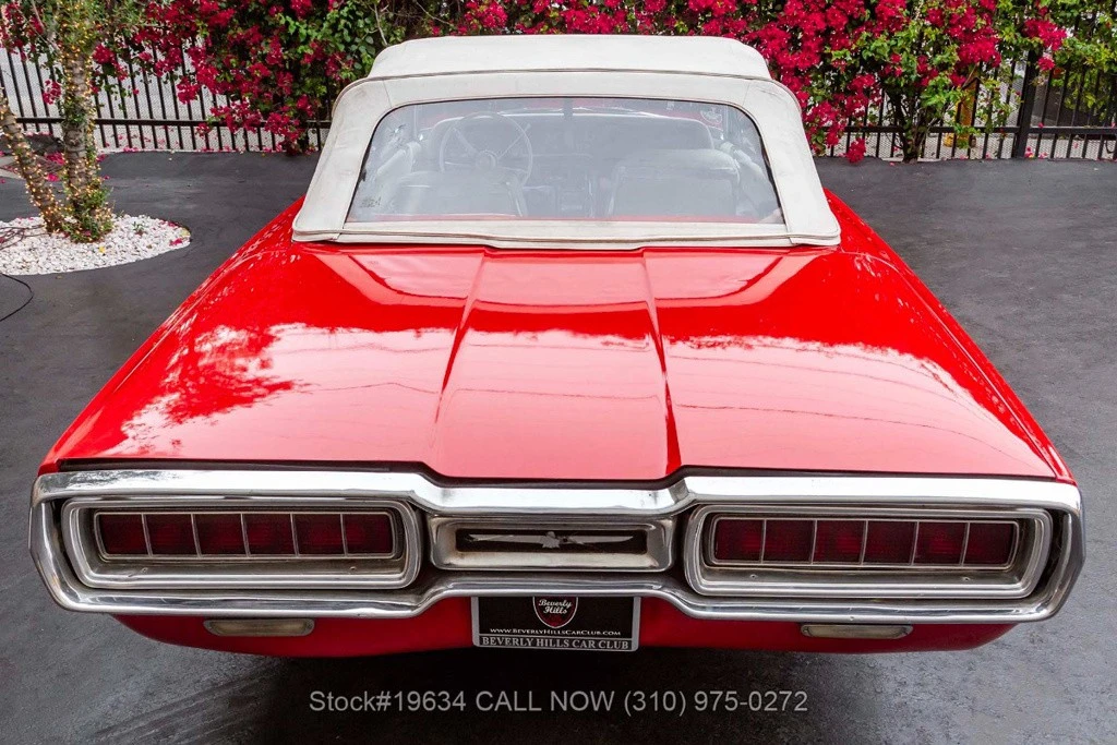 1965 Ford Thunderbird 4th Gen - Image 11 of 12