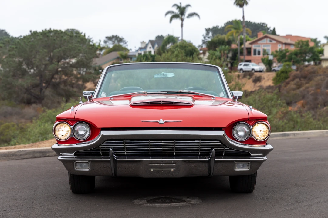 1965 Ford Thunderbird 4th Gen - Image 12 of 31