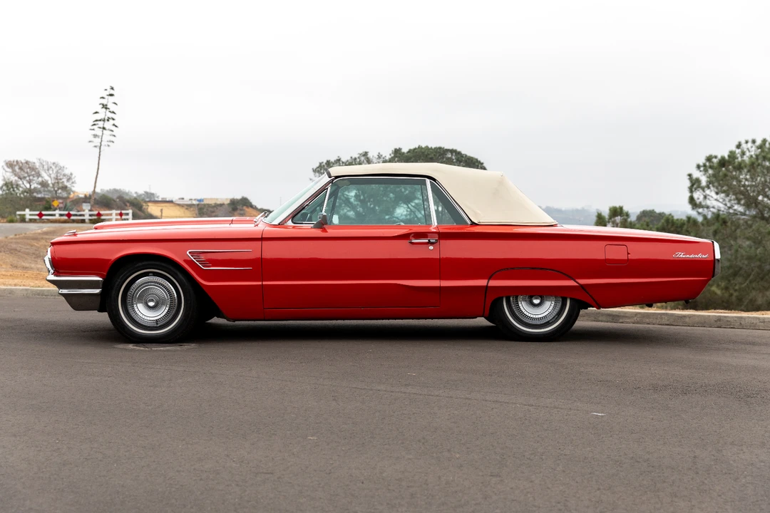 1965 Ford Thunderbird 4th Gen - Image 3 of 31