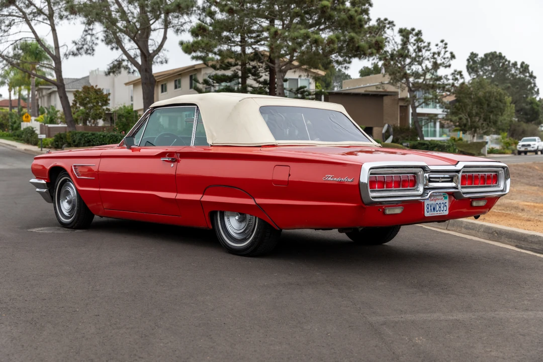 1965 Ford Thunderbird 4th Gen - Image 4 of 31