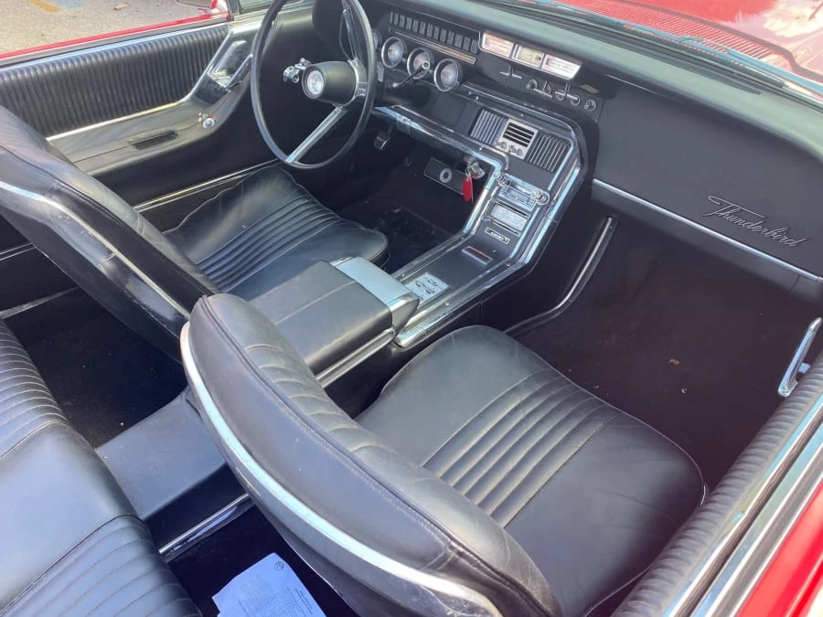 1965 Ford Thunderbird 4th Gen - Image 5 of 10