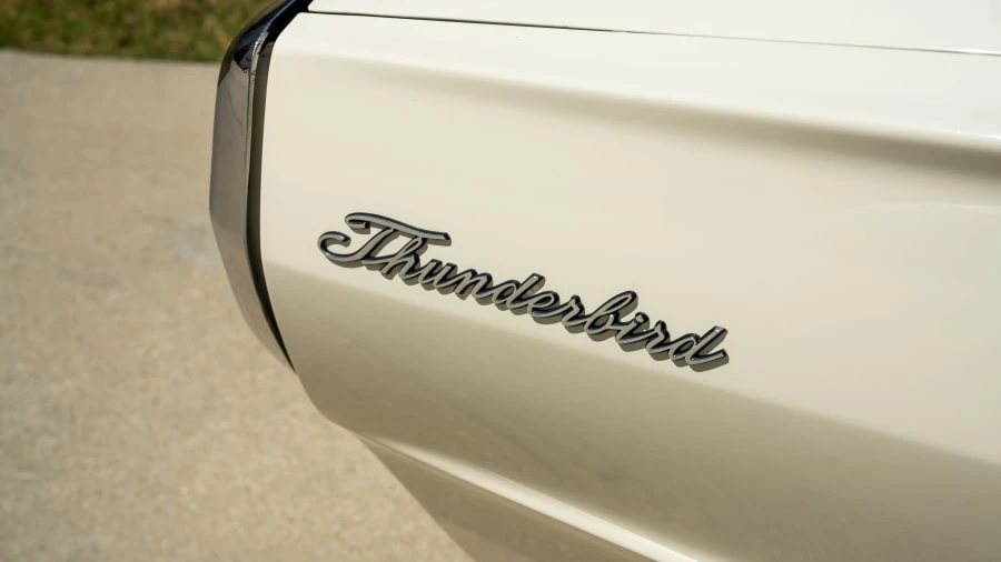 1965 Ford Thunderbird 4th Gen - Image 9 of 30