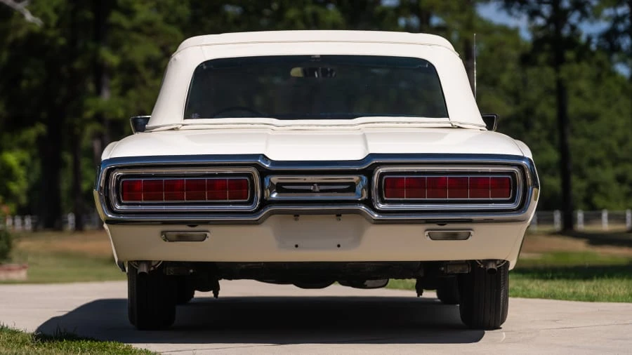 1965 Ford Thunderbird 4th Gen - Image 15 of 30