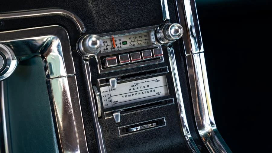 1965 Ford Thunderbird 4th Gen - Image 24 of 30