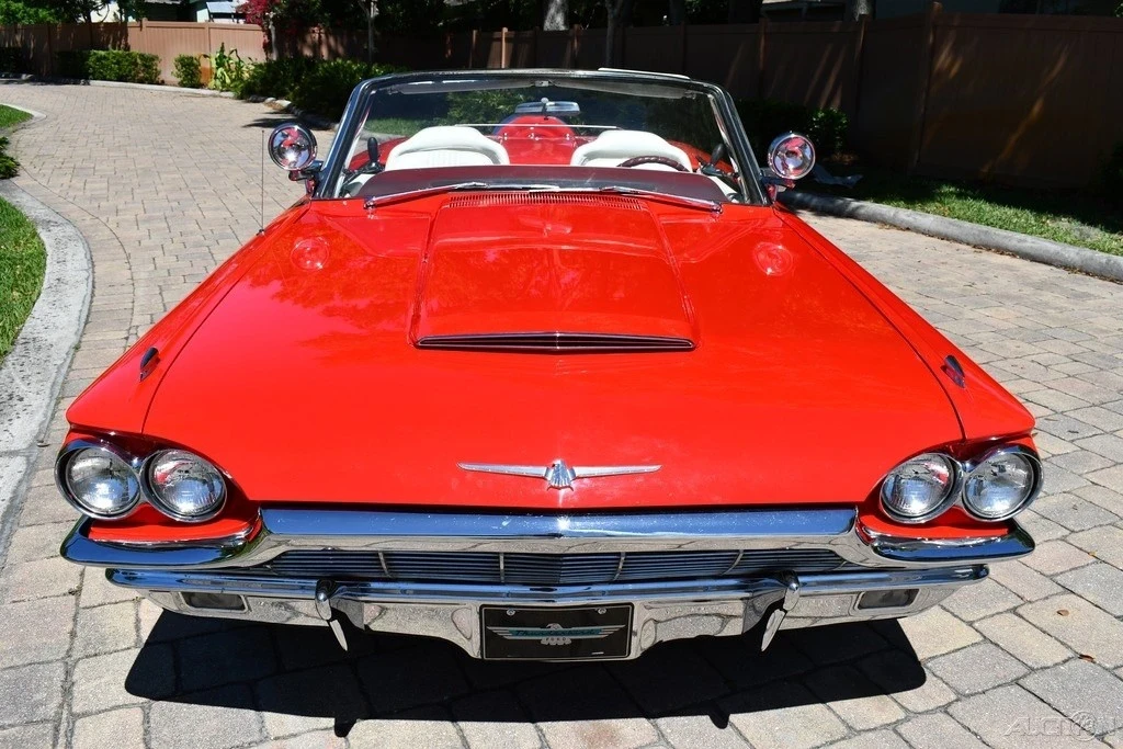 1965 Ford Thunderbird 3rd Gen - Image 8 of 21