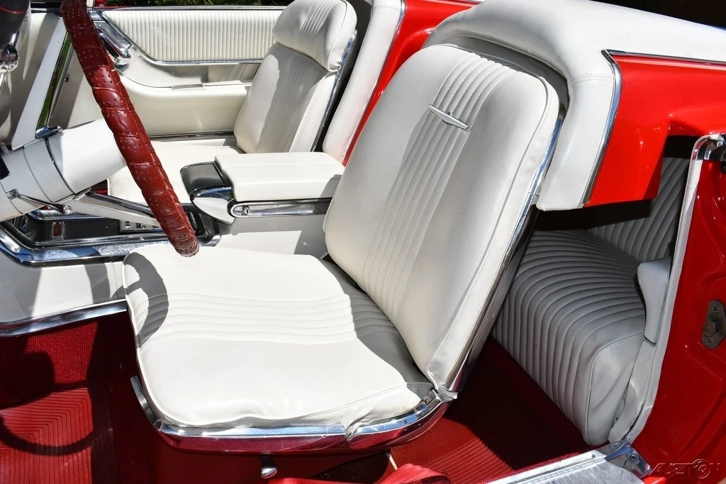1965 Ford Thunderbird 3rd Gen - Image 14 of 21