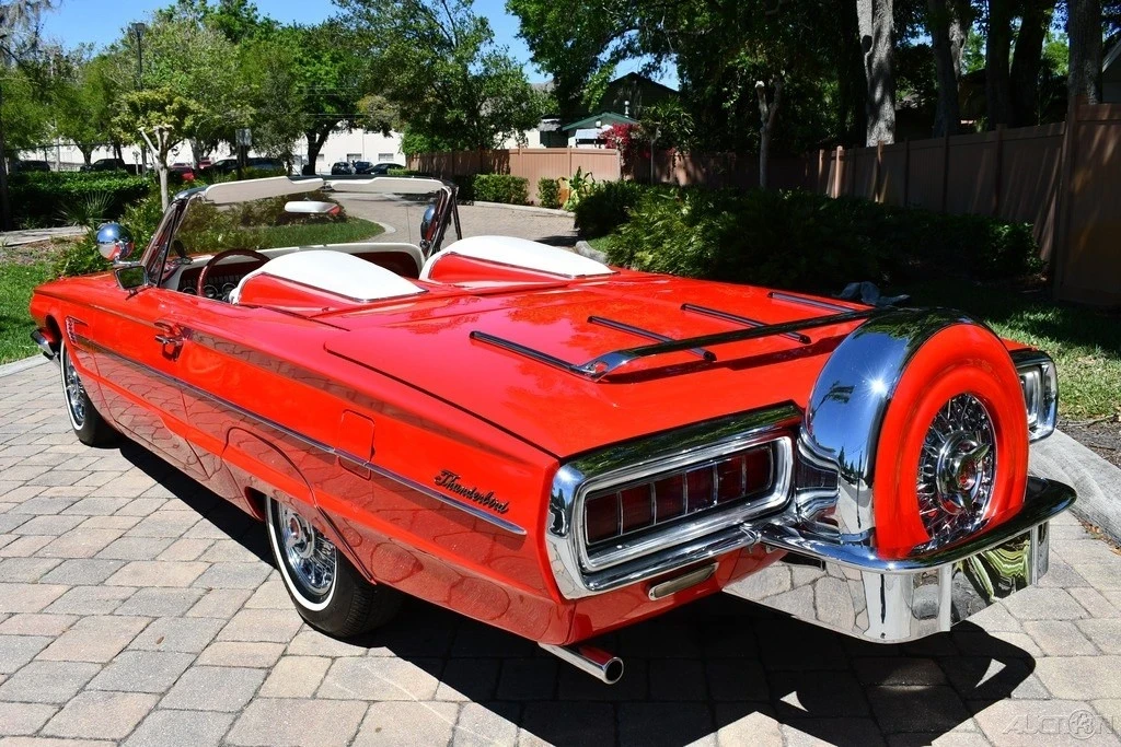 1965 Ford Thunderbird 3rd Gen - Image 2 of 21
