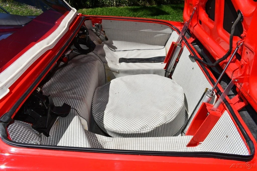 1965 Ford Thunderbird 3rd Gen - Image 11 of 21