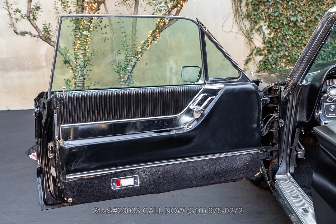1965 Ford Thunderbird 4th Gen - Image 15 of 31