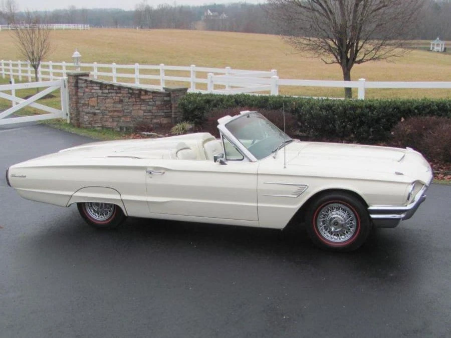 1965 Ford Thunderbird 4th Gen - Image 7 of 8