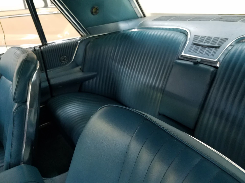 1965 Ford Thunderbird 4th Gen - Image 27 of 31