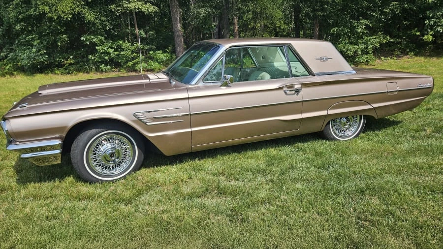 1965 Ford Thunderbird 4th Gen - Image 2 of 20