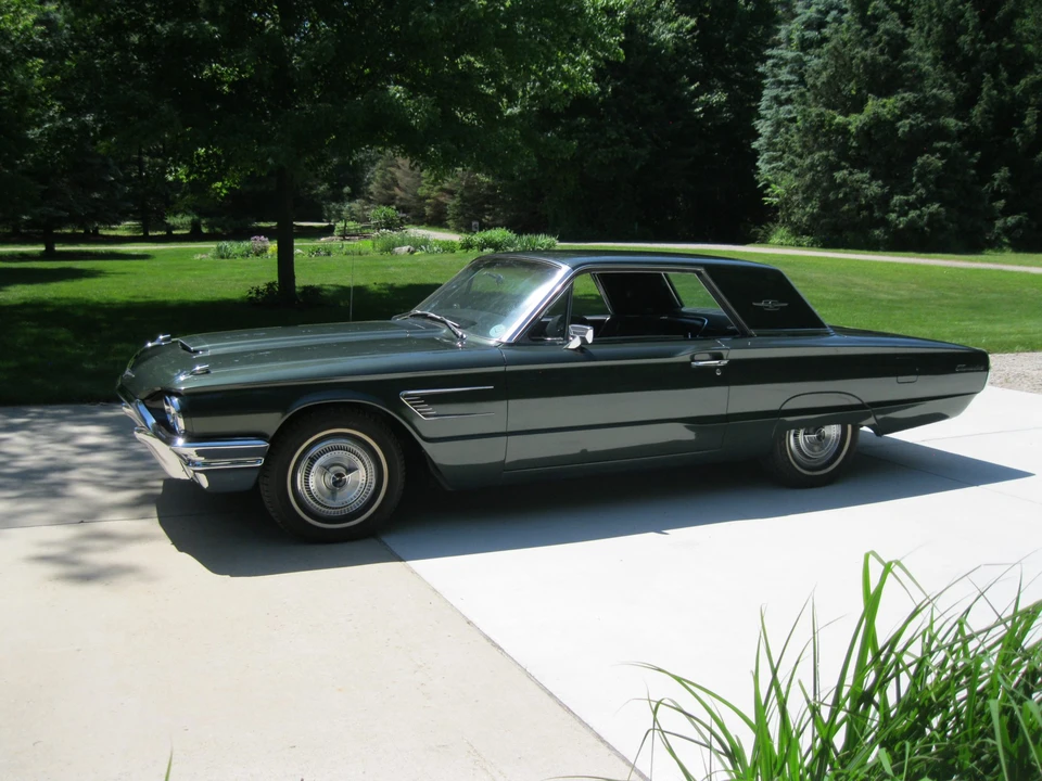 1965 Ford Thunderbird 4th Gen - Image 4 of 31