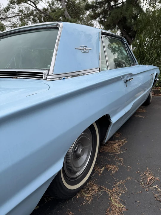 1965 Ford Thunderbird 4th Gen - Image 28 of 31