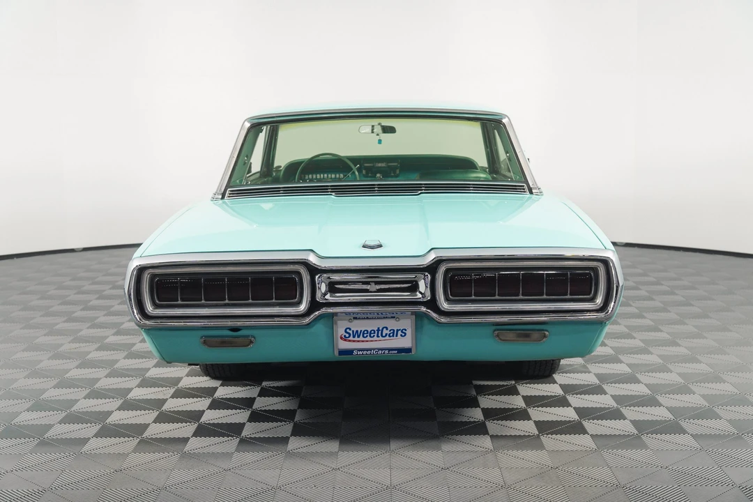 1965 Ford Thunderbird 3rd Gen - Image 11 of 31