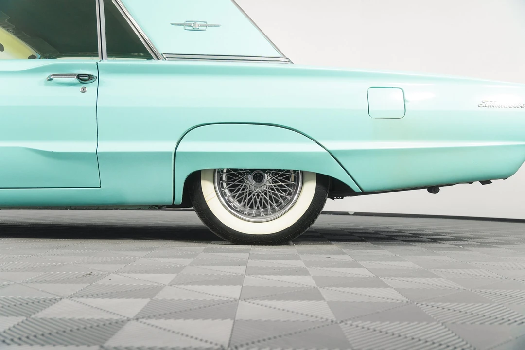 1965 Ford Thunderbird 3rd Gen - Image 26 of 31