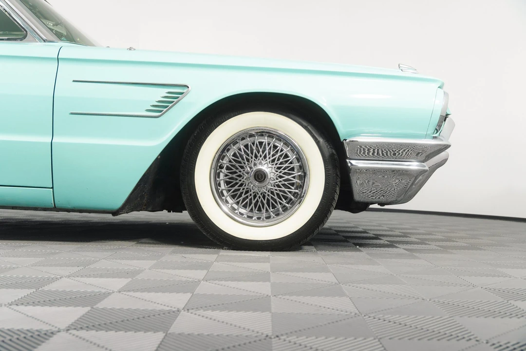 1965 Ford Thunderbird 3rd Gen - Image 29 of 31