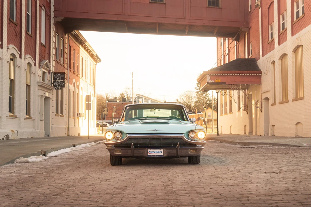 1965 Ford Thunderbird 3rd Gen - Image 2 of 31