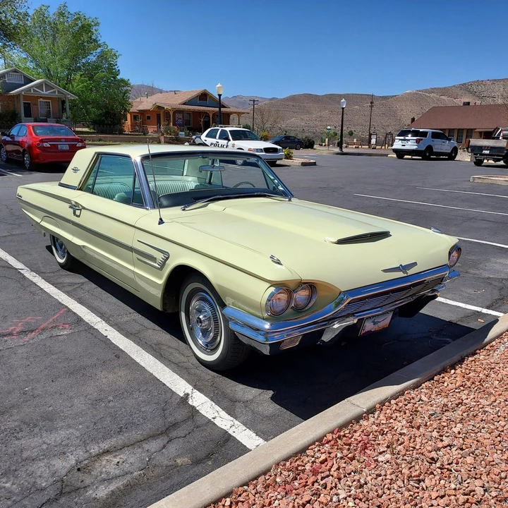 1965 Ford Thunderbird 4th Gen - Image 12 of 31