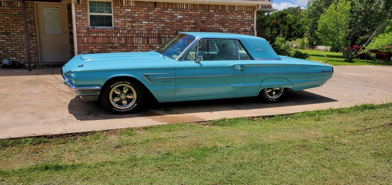 1965 Ford Thunderbird 4th Gen - Image 4 of 31