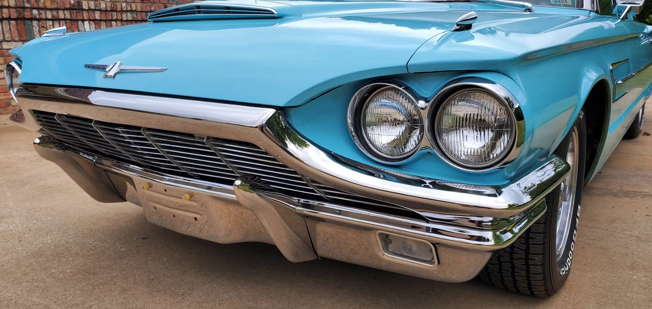 1965 Ford Thunderbird 4th Gen - Image 21 of 31