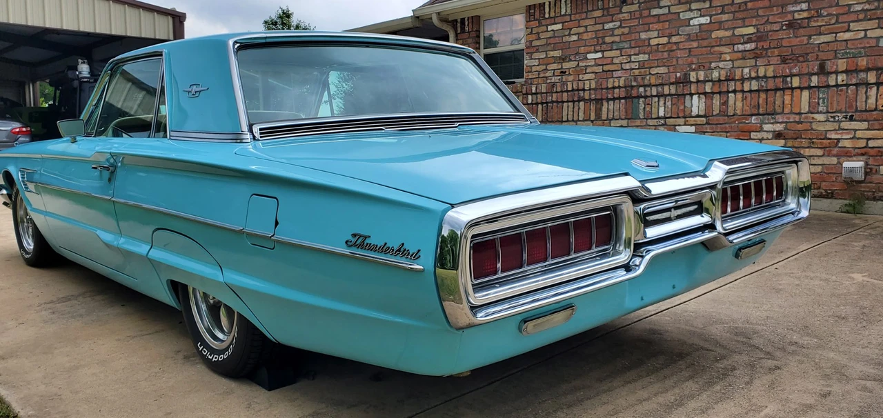 1965 Ford Thunderbird 4th Gen - Image 13 of 31