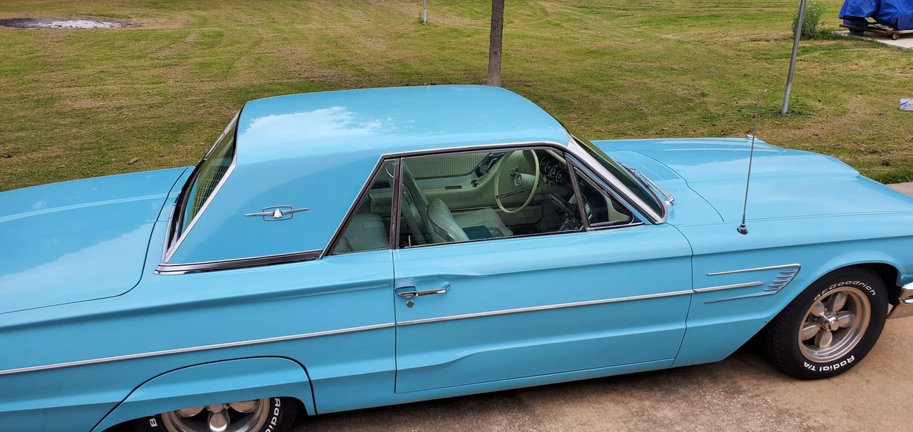 1965 Ford Thunderbird 4th Gen - Image 26 of 31