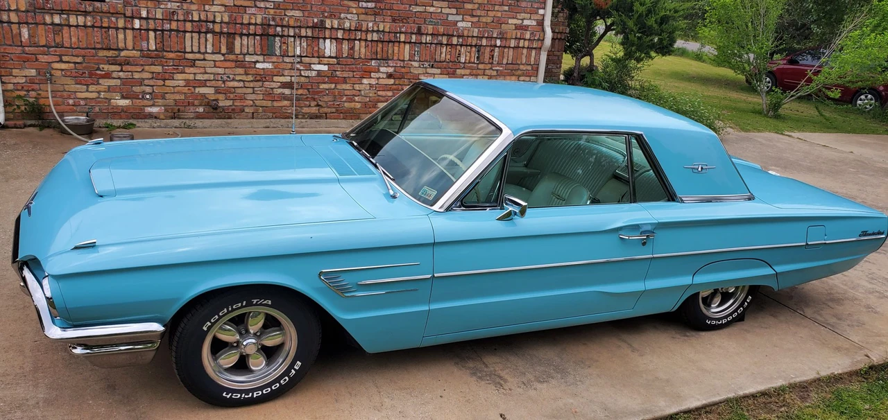 1965 Ford Thunderbird 4th Gen - Image 9 of 31