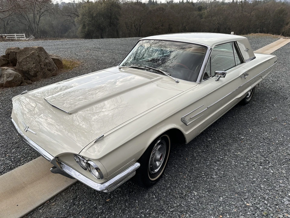 1965 Ford Thunderbird 4th Gen - Image 5 of 31