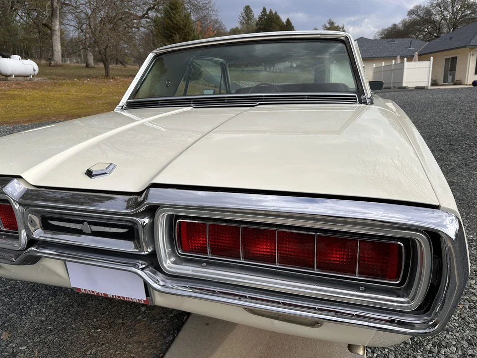 1965 Ford Thunderbird 4th Gen - Image 20 of 31