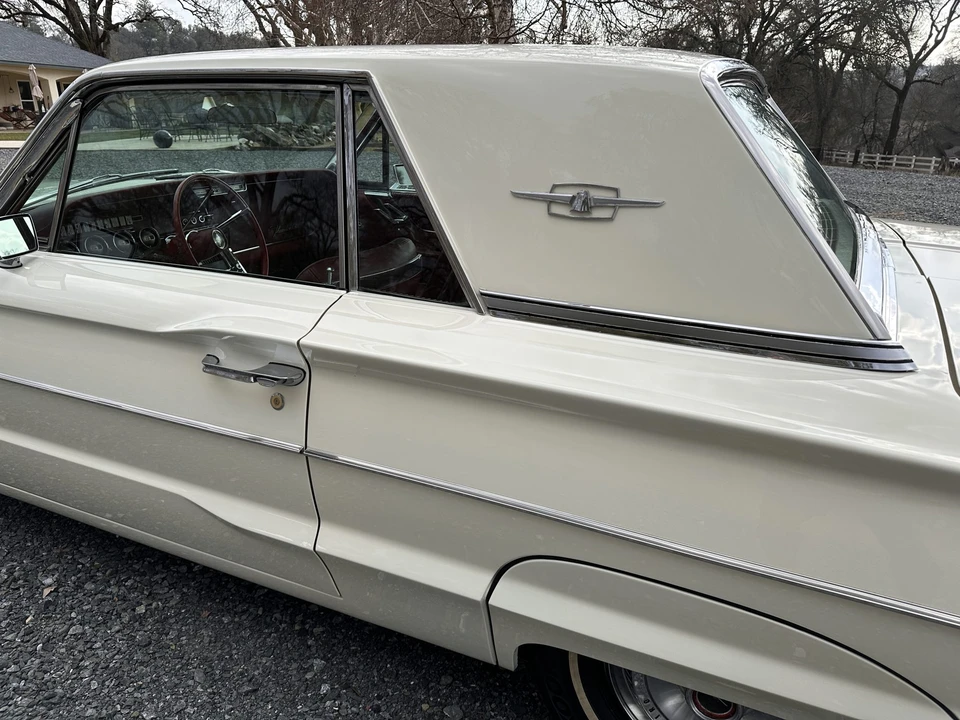 1965 Ford Thunderbird 4th Gen - Image 24 of 31
