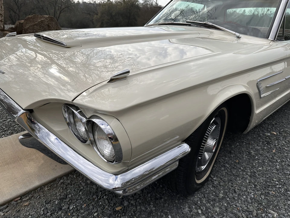 1965 Ford Thunderbird 4th Gen - Image 27 of 31