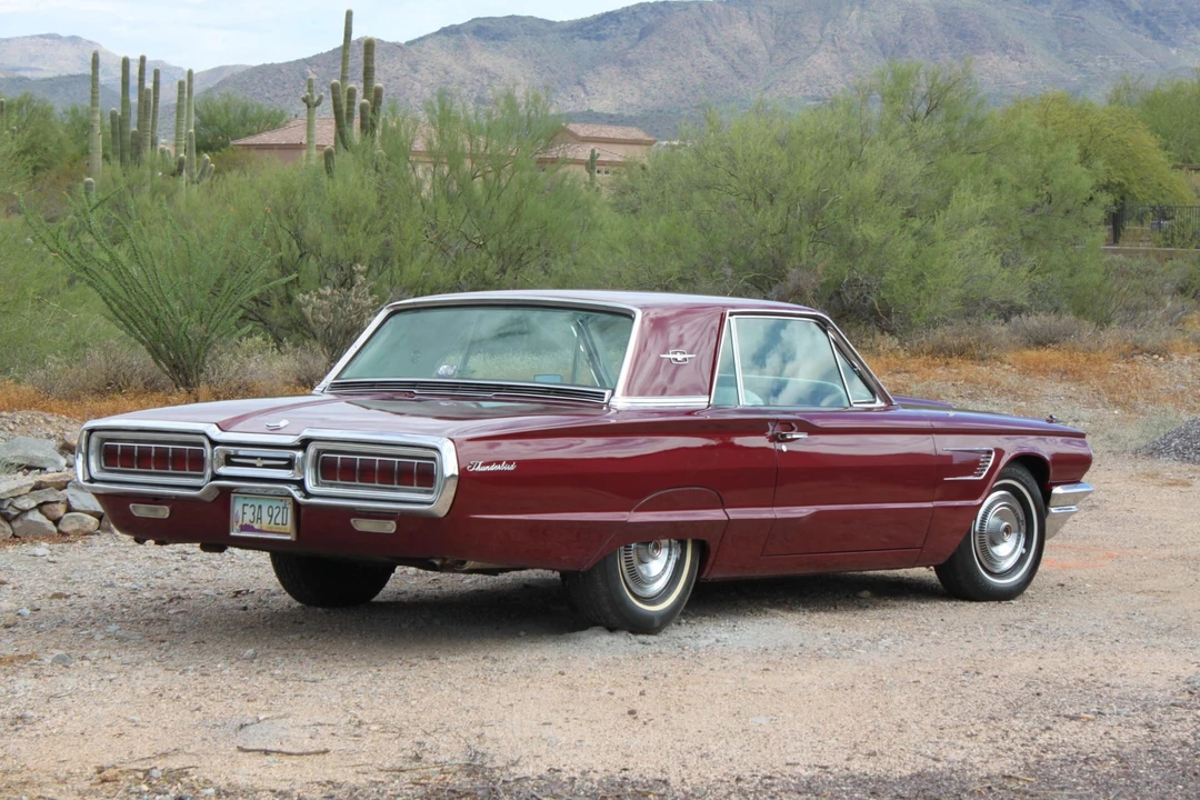 1965 Ford Thunderbird 3rd Gen - Image 12 of 31