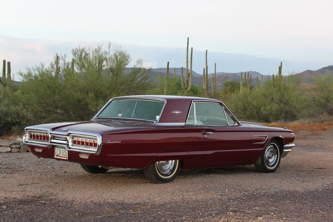 1965 Ford Thunderbird 3rd Gen - Image 11 of 31