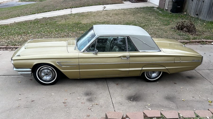 1965 Ford Thunderbird 4th Gen - Image 2 of 16