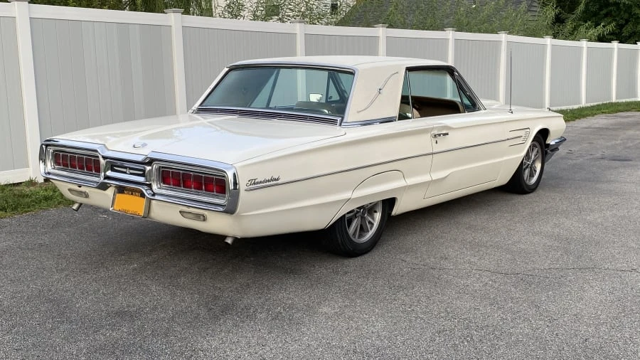 1965 Ford Thunderbird 4th Gen - Image 22 of 31