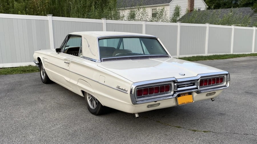 1965 Ford Thunderbird 4th Gen - Image 3 of 31