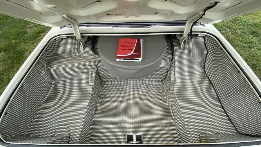 1965 Ford Thunderbird 4th Gen - Image 20 of 31