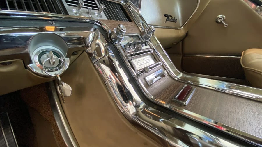 1965 Ford Thunderbird 4th Gen - Image 11 of 31