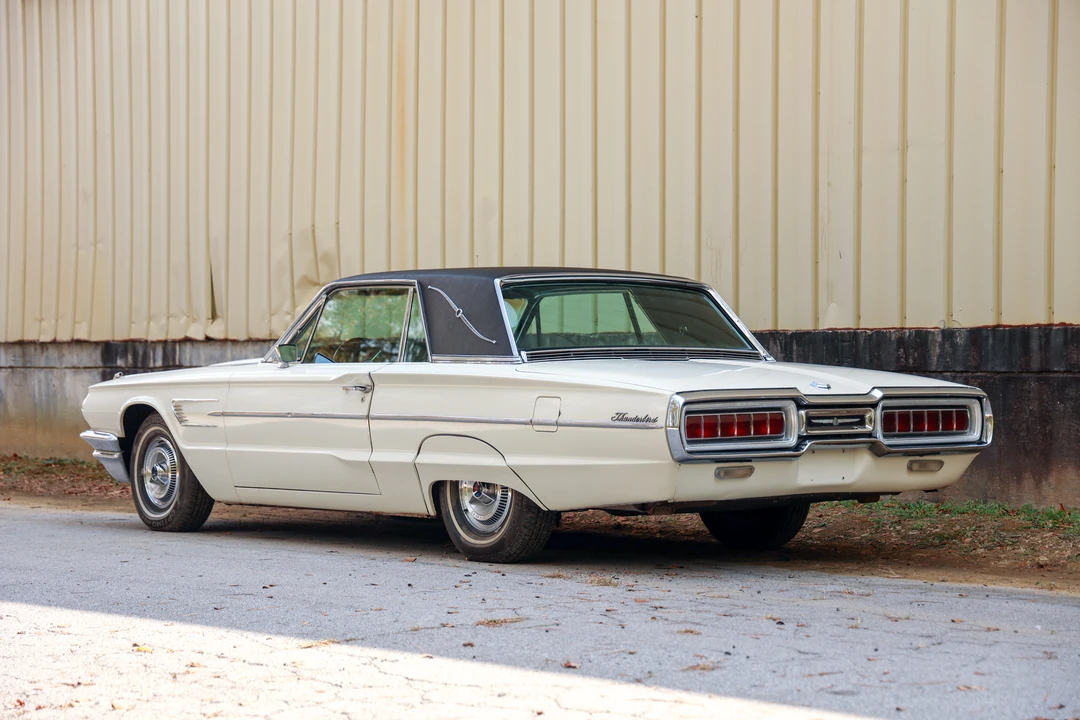 1965 Ford Thunderbird 4th Gen - Image 3 of 31