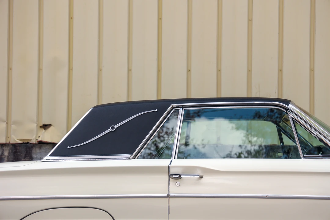 1965 Ford Thunderbird 4th Gen - Image 13 of 31