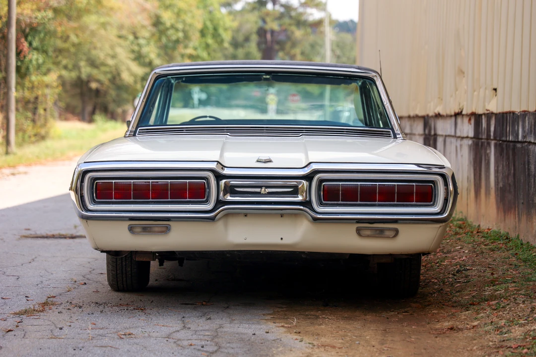 1965 Ford Thunderbird 4th Gen - Image 5 of 31