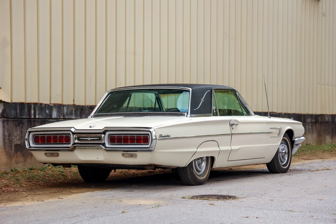1965 Ford Thunderbird 4th Gen - Image 10 of 31